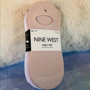 NWT Nine West Light Pink & White No-Show Liners - 6 Pack